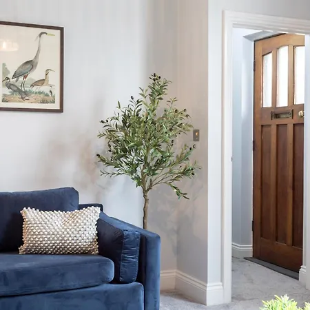 Kist Accommodates - Belmont Dene Holiday home